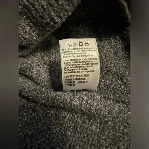 Barefoot Dreams Cozy Chic Lite pullover gray size S - Picture 7 of 7